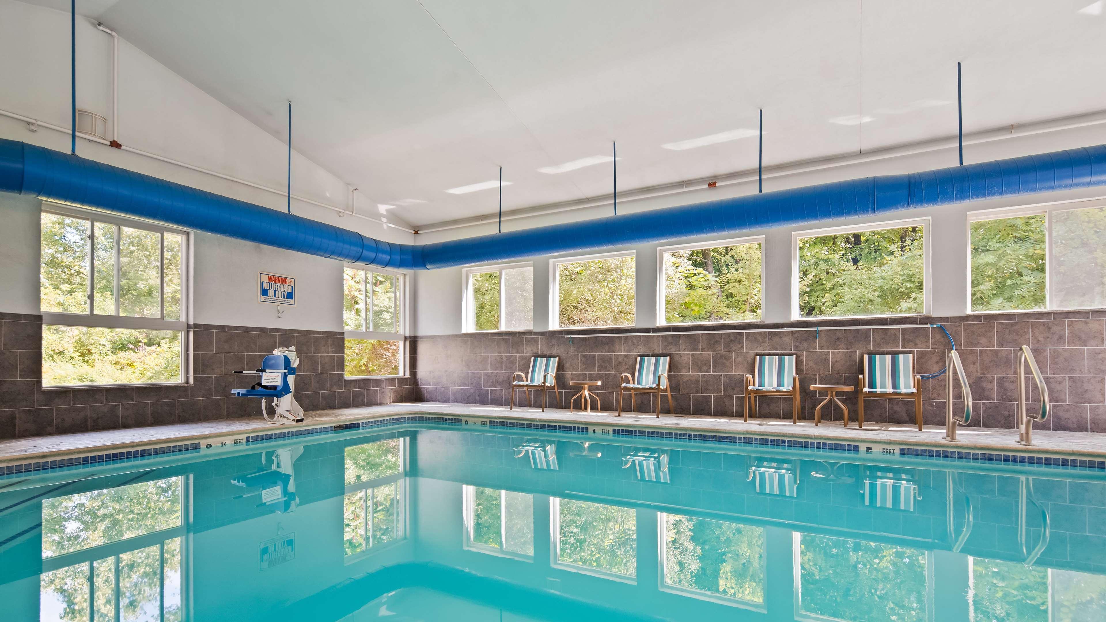 Western New England & Hotel Berlin